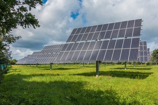 photovoltaic-system-gc3cf90f8e_640 Solar system